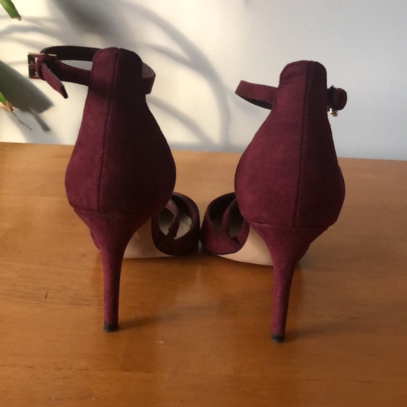 Aldo Maroon Heels - Picture 3 of 3